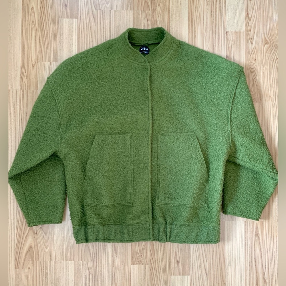 ZARA Green Textured Bomber Jacket Spring